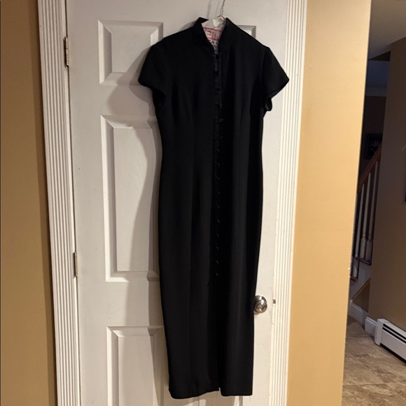 Jones New York Dresses & Skirts - Jones New York Black Maxi Dress